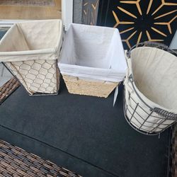 3 lined baskets