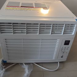 small GE Ac Window Unit 