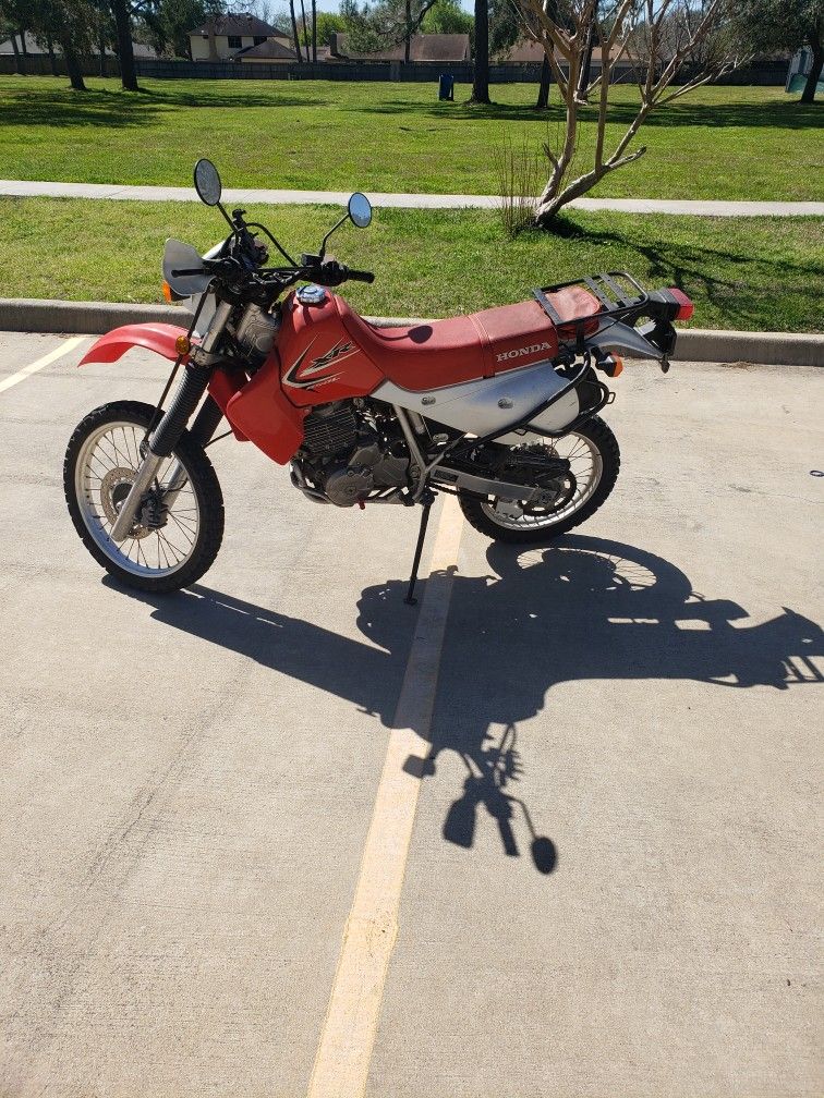2017 Honda XR650L