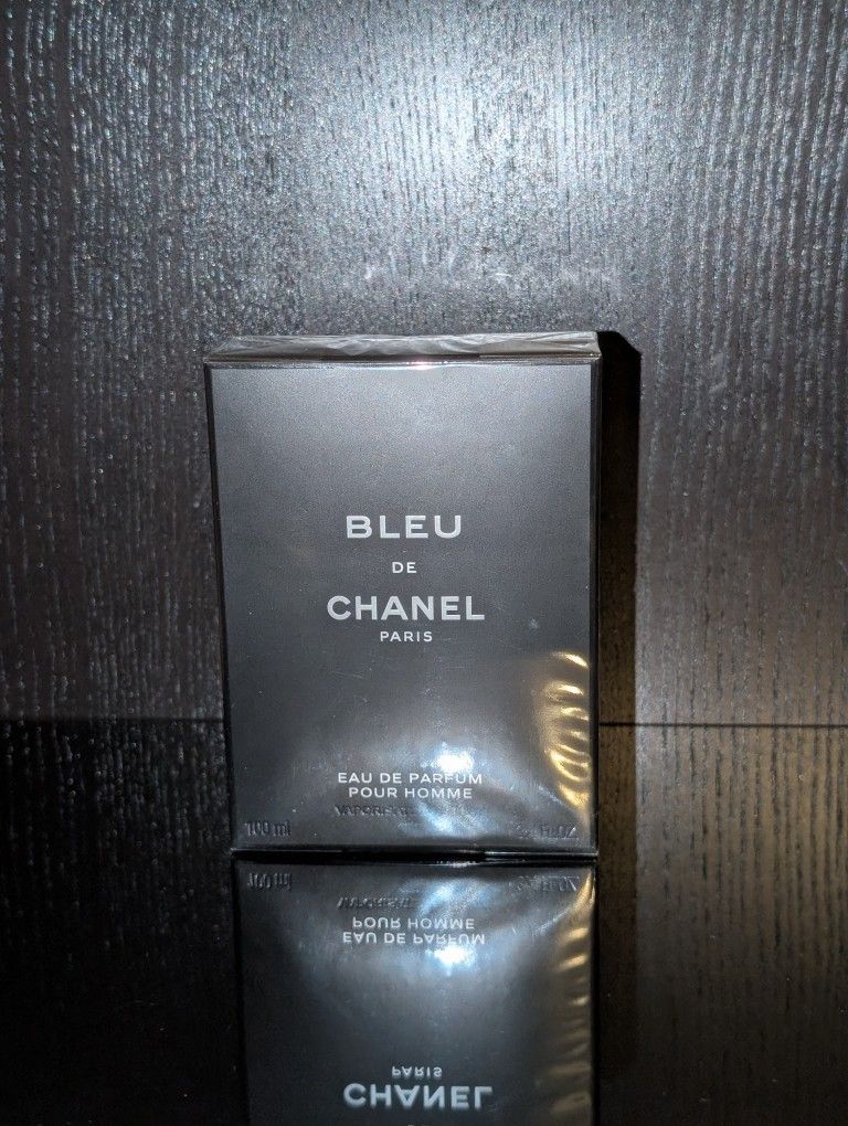 Bleu de Chanel Eau De Parfum Spray - Cologne Perfume
