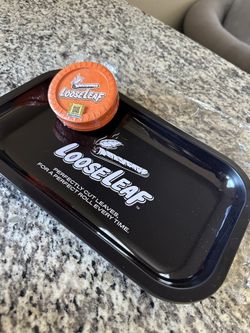 Loose Leaf Rolling Tray And Grinder 