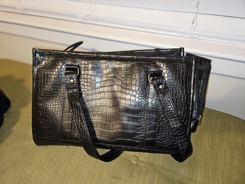 Bow Wow Pet Carrier Purse