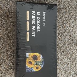 Fabric Paint, 18 count