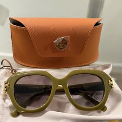BRAND NEW | TORY BURCH | OVERSIZED ROUND | OLIVE SUNGLASSES