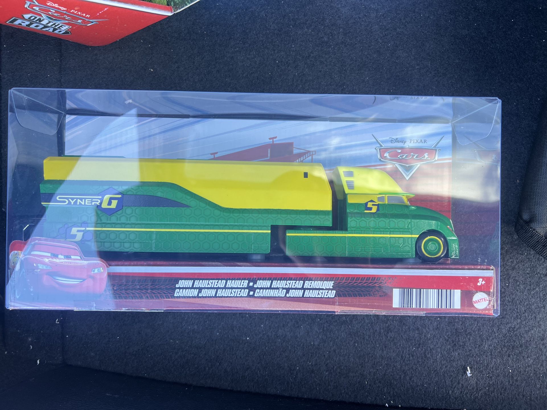 2021-Disney Pixar CARS John Haulstead Hauler #5 SYNER G Rig & Trailer