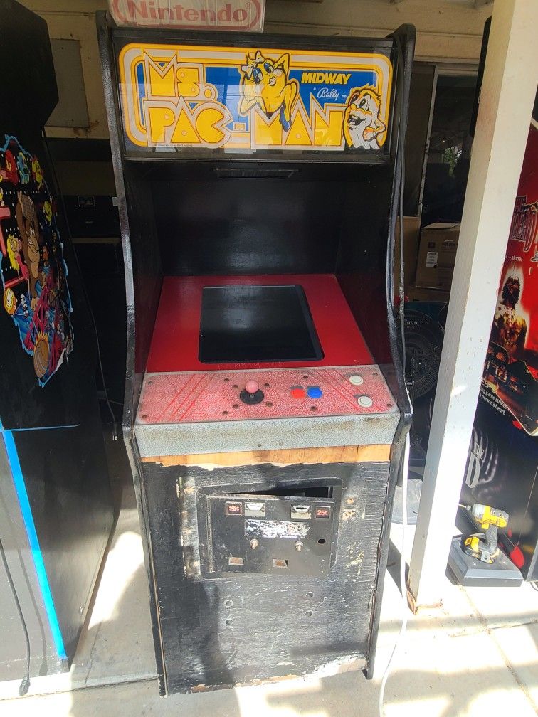 Ms Pacman arcade game
Works PRICE IS FIRM