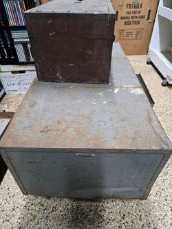 Lyon 20 drawer steel shop cabinet