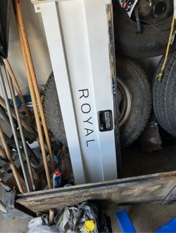 Complete ROYAL tailgate