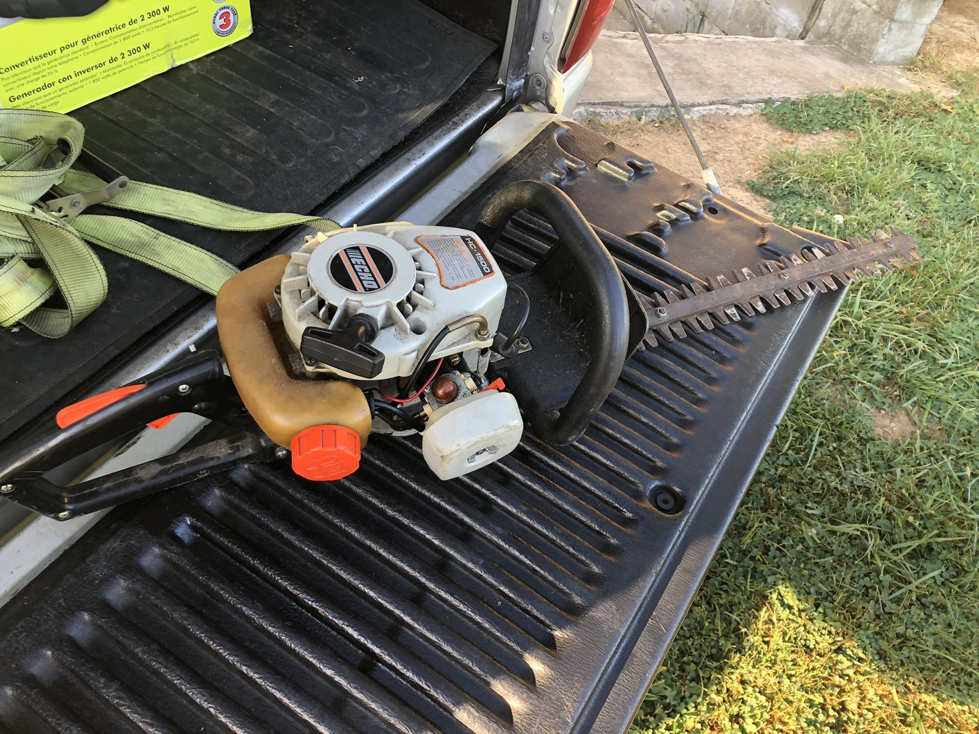 Echo HC1500 gas hedge trimmer clippers run great! for Sale