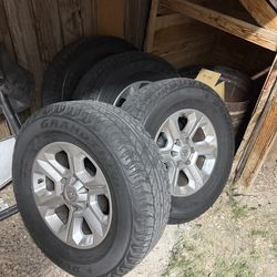 2021 Toyota 4Runner wheels 265/70r17