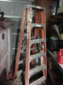 Double sided latter fiberglass 6 feet