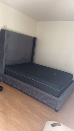 Queen bed
