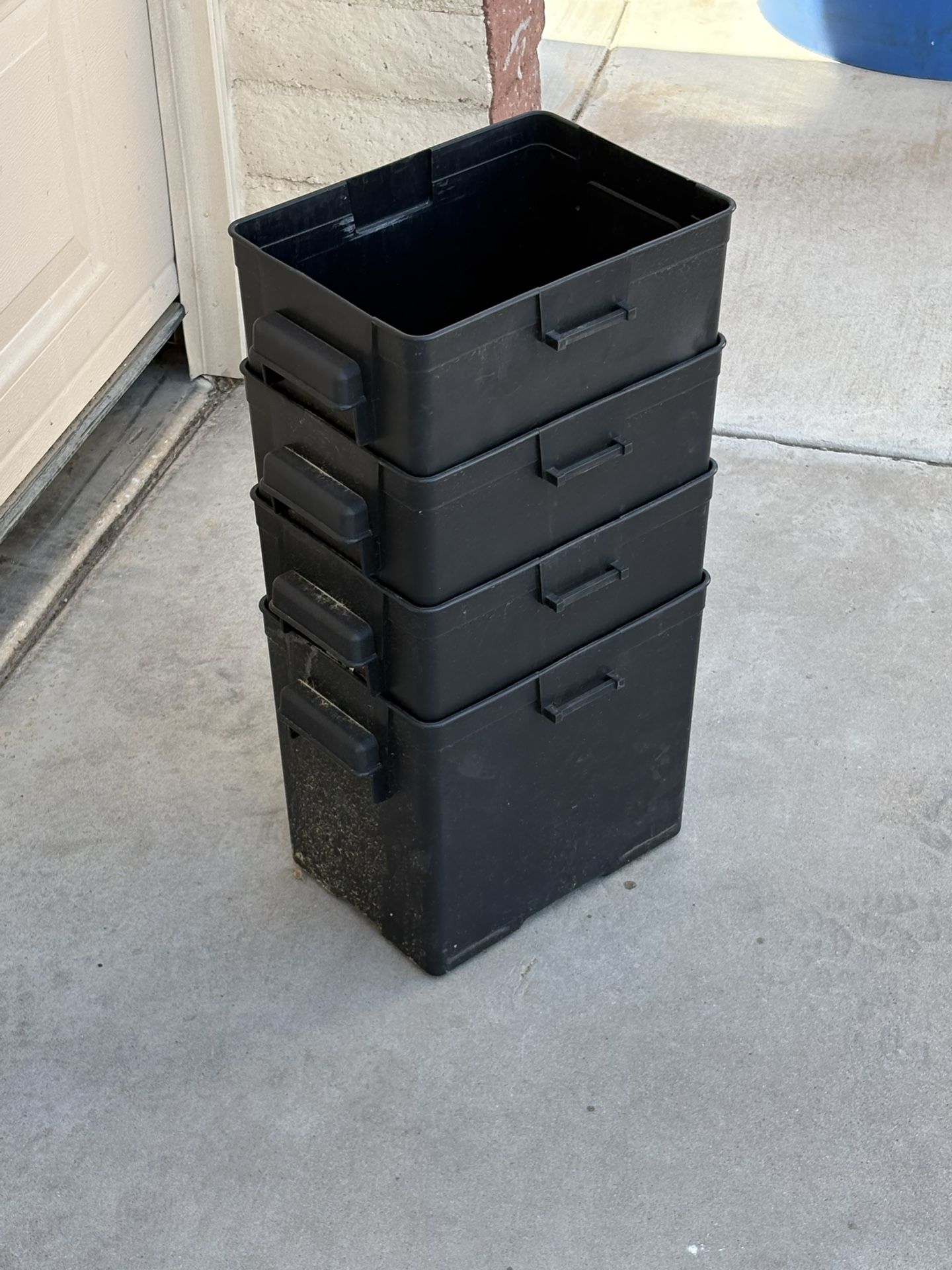 Battery Boxes X4