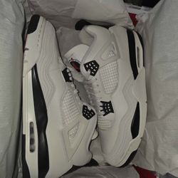Jordan 4 Flight Club Size 15