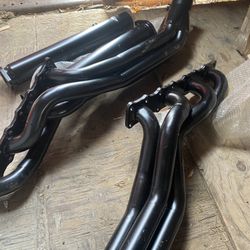 Nissan 5.6 V8 Headers