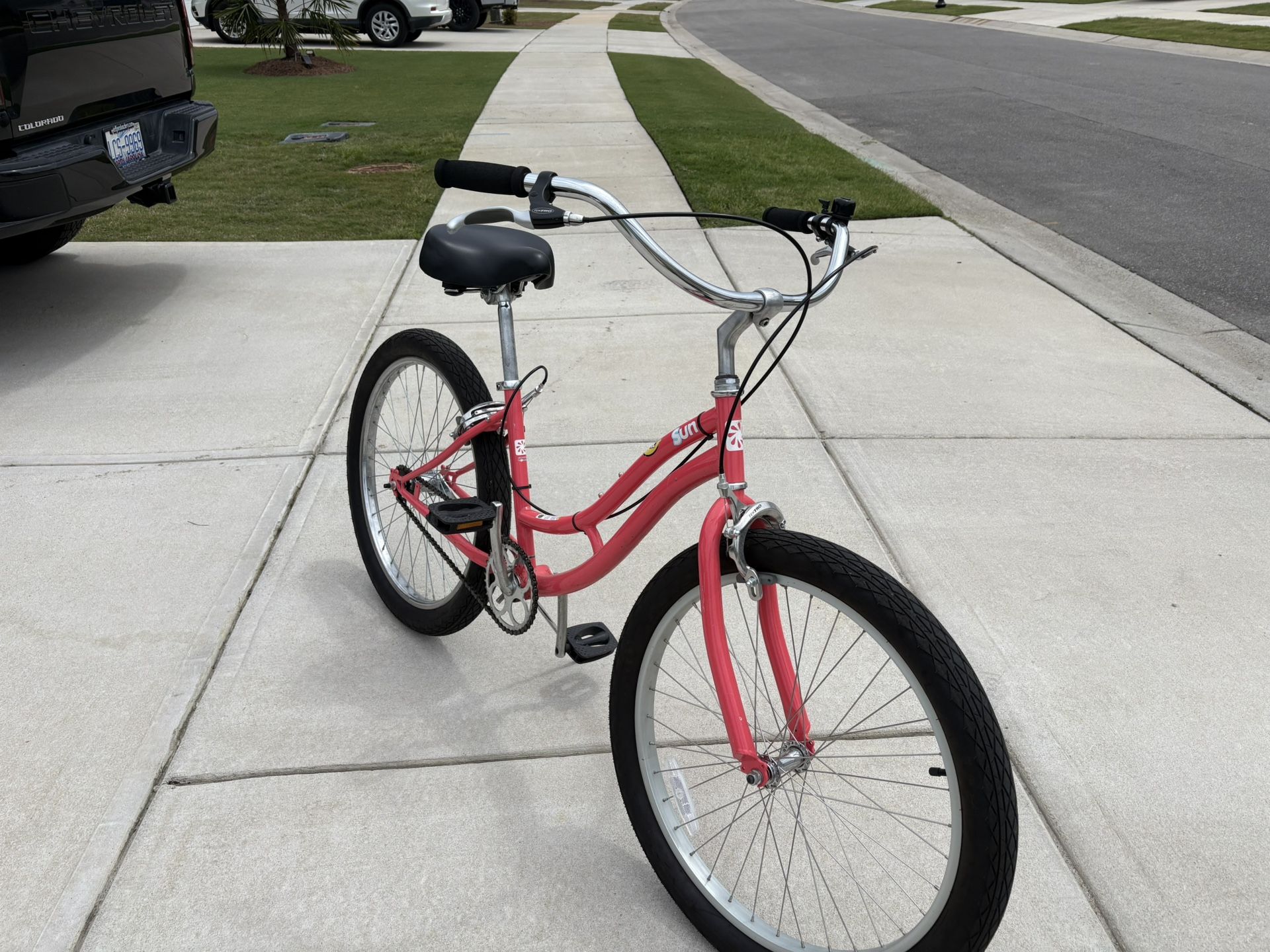 Girls Sun Cruiser Bike