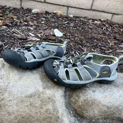 KEEN sandals - Great Condition 