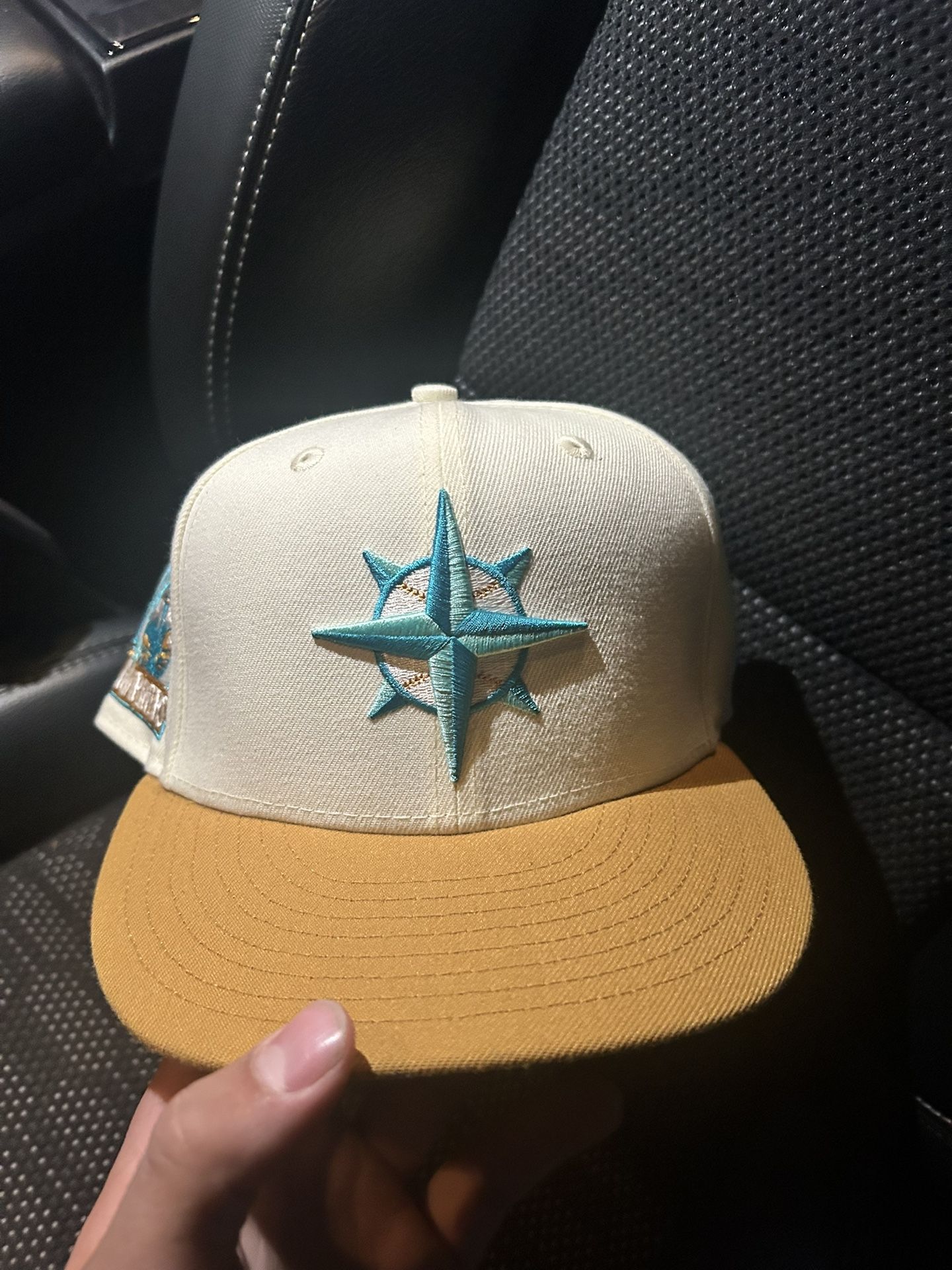 Mariners Fitted Hat