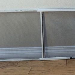 Adjustable Window Screen
