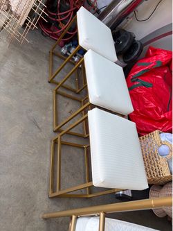 3 gorgeous stools !!