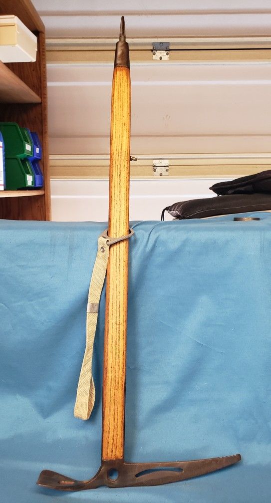 MOUNTAINEERING ICE AXE, CHARLET MOSER, FRANCE