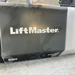 Liftmaster Garage Door Opener