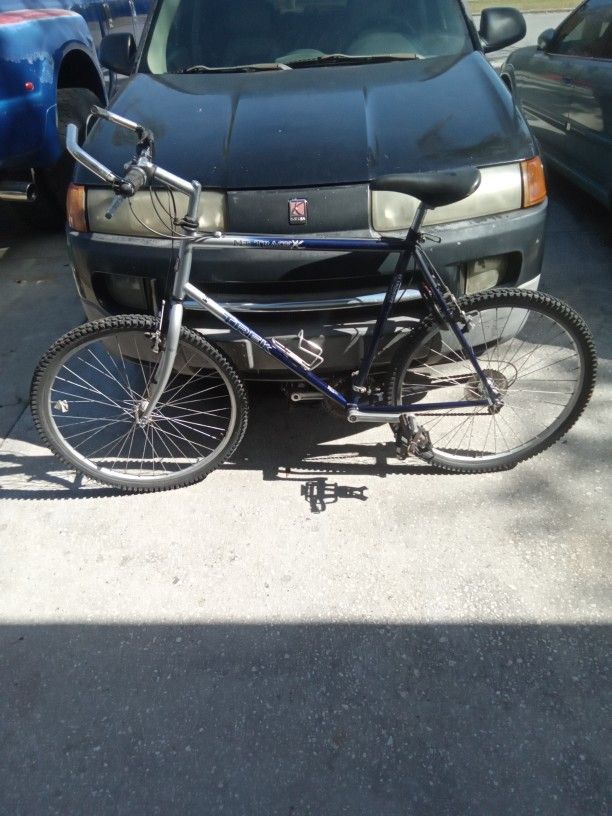 Trek Mountain Track XL 850 $50