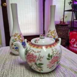 Teapot And Vases