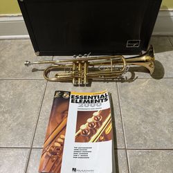 Trumpet Holton T602 in GREAT Condition PLUS case