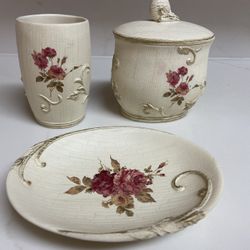 Croscill China 3 Piece Resin set of floral Bath Accessories Soap Dish, Tumbler, Lidded Jar. Rare and pre-owned in good condition.