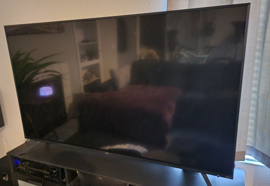 TCL 6 Series 75 Inch (75R615) With Stand