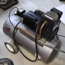 Compressor - Campbell Hausfeld 4 HP Gallon
