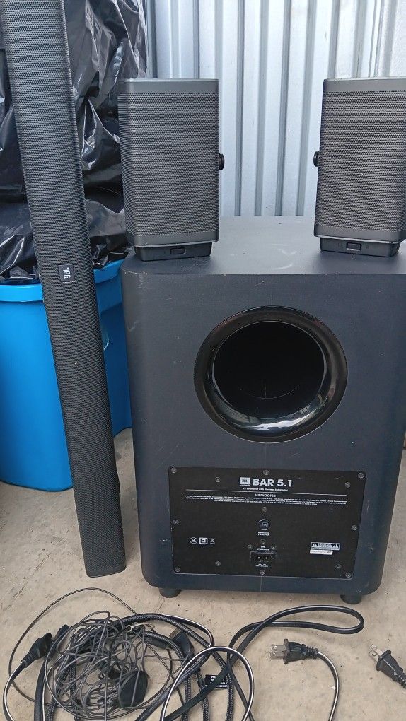 JBL 5.1 Home Surround Sound System