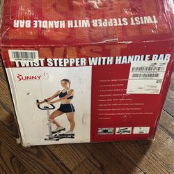 Brand new Sunny Twist Stepper With Handle Bar