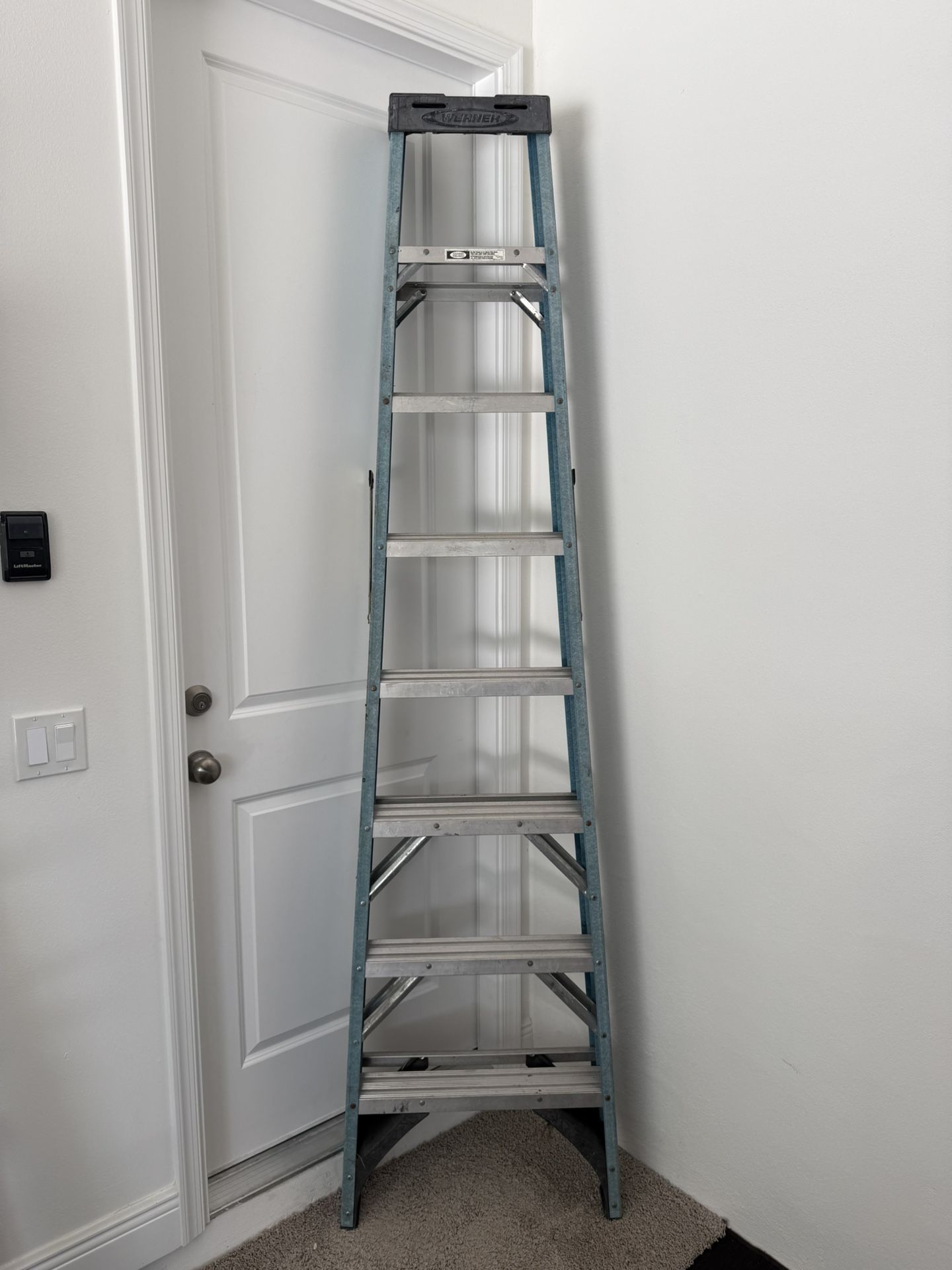 8’ Ladder
