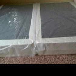 Low profile king size box springs new can deliver