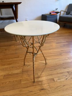 Accent Table
