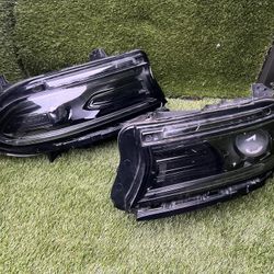Dodge Charger Headlights Left And Right