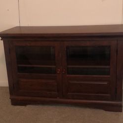 Dresser With Glass Doors 