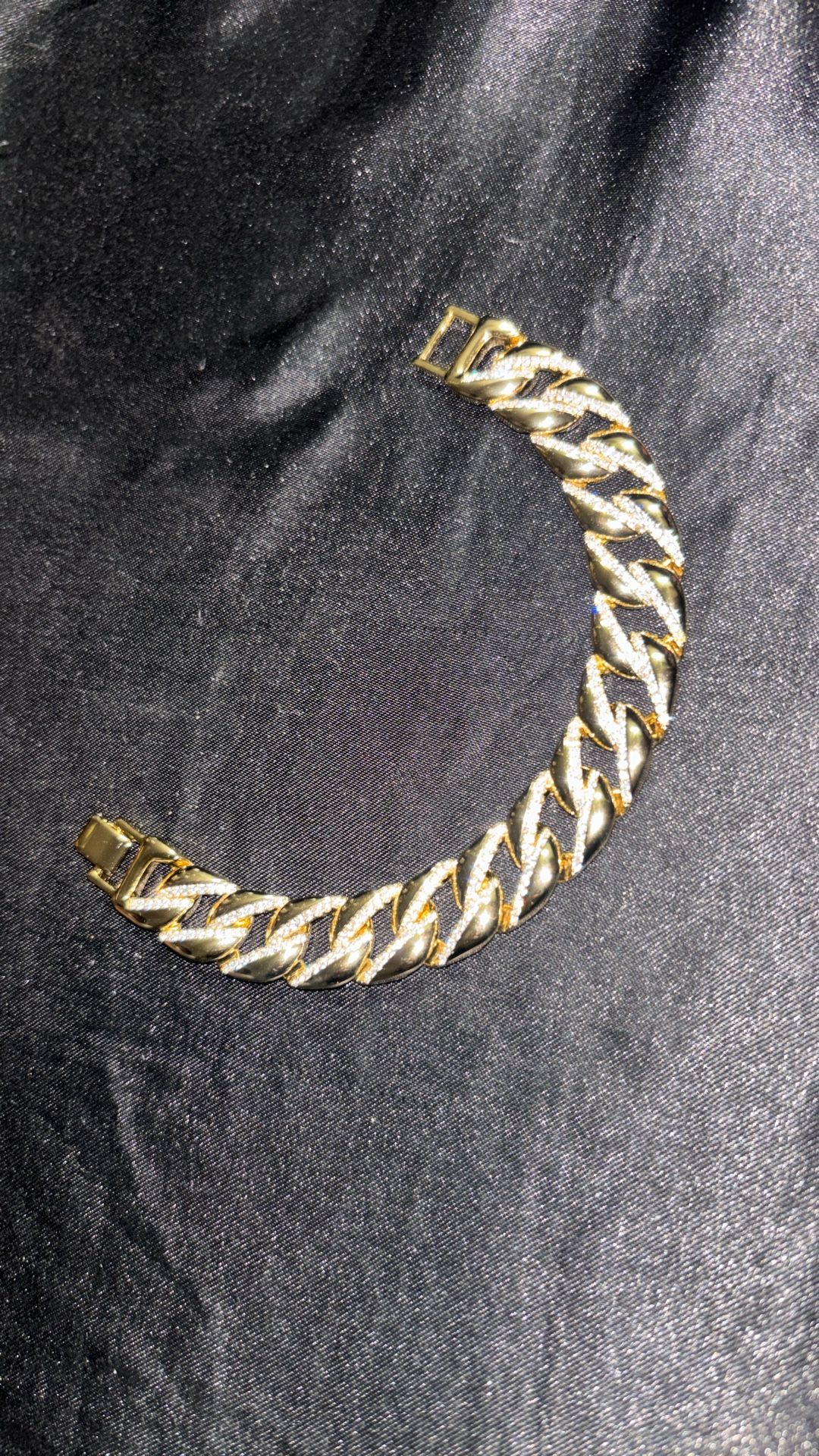 Unisex Braclet / Esclava Plated Gold
