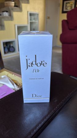 J’Adore perfume by Dior