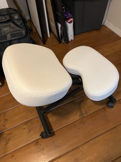 Kneeling Chair