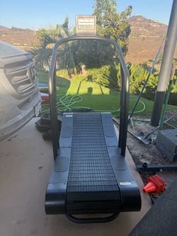 Woodway Curve Treadmill – Private Home Gym Use Only