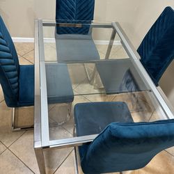 Dining table with 4 chairs