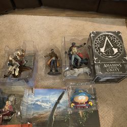Assassin Creed Figures