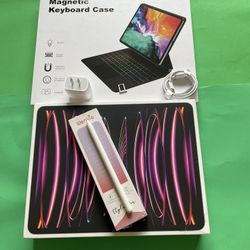 Apple iPad Pro 12.9” 6th Generation (M2 Chip / 2022 ) 1TB WiFi + cellular (5G) with Pencil & Keyboard  case 