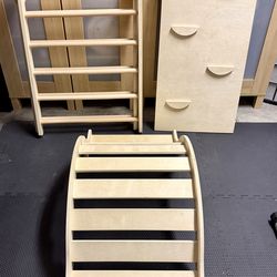 Like New 3 Piece Pickler Gym