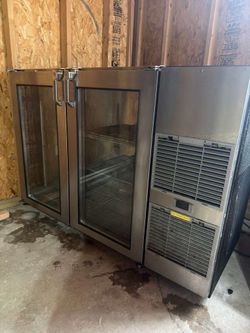 52in Glastender 2 Door Cooler