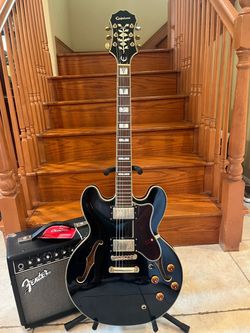 Epiphone Sheraton II Semi Hollow w/ Fender Champion 20 Amp
