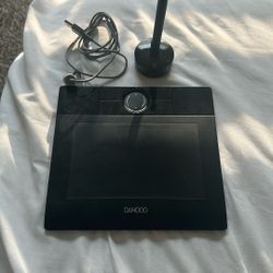 Bamboo MTE-450 Graphics Tablet & Pen